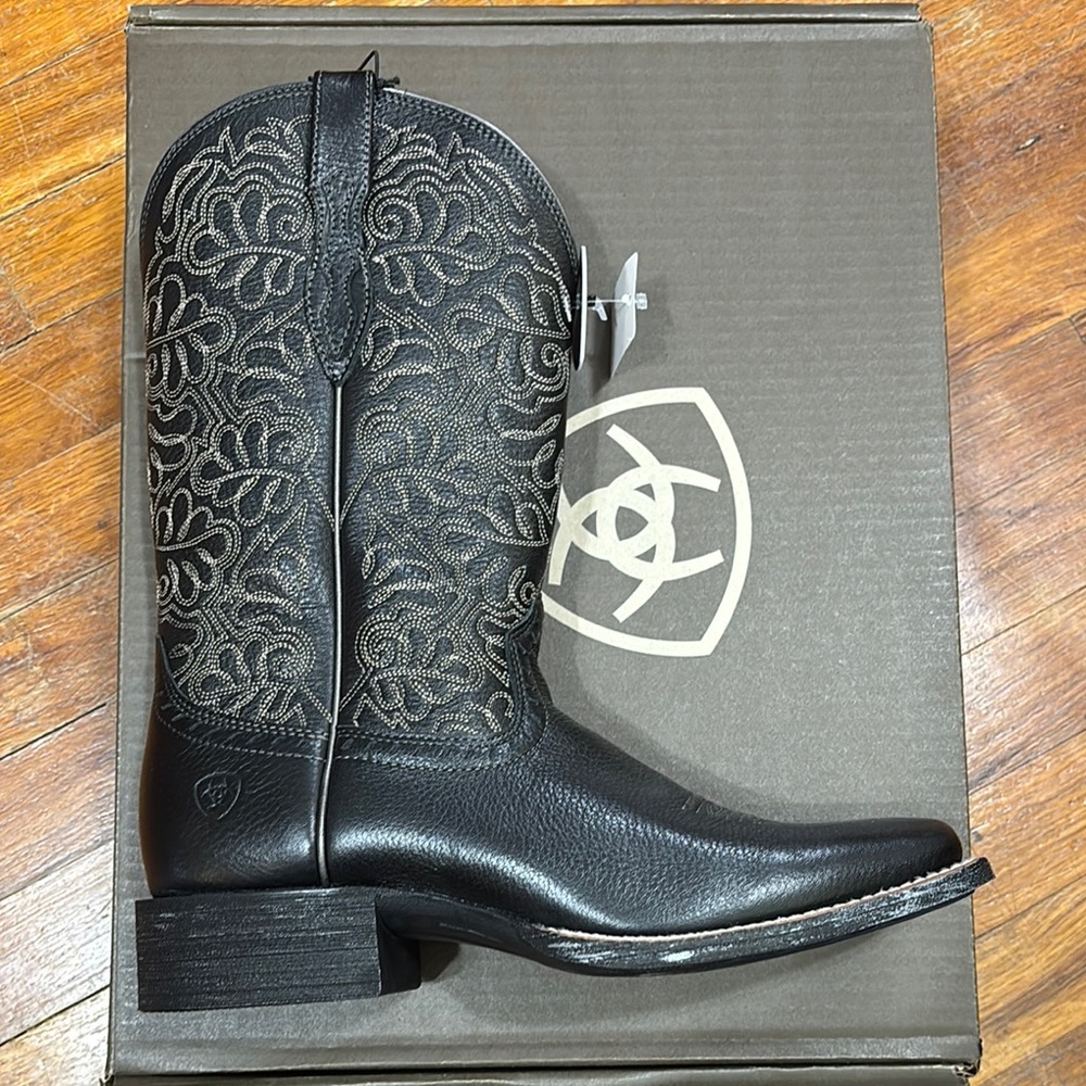 Ariat Black and Cream Heeled Boots